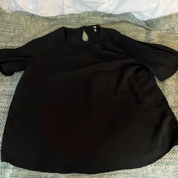 ruffle sleeve blouse - Picture 3 of 8